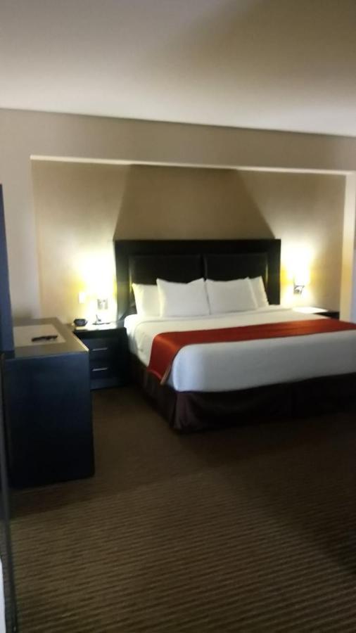 Best Western Plus La Mina Parral Екстер'єр фото