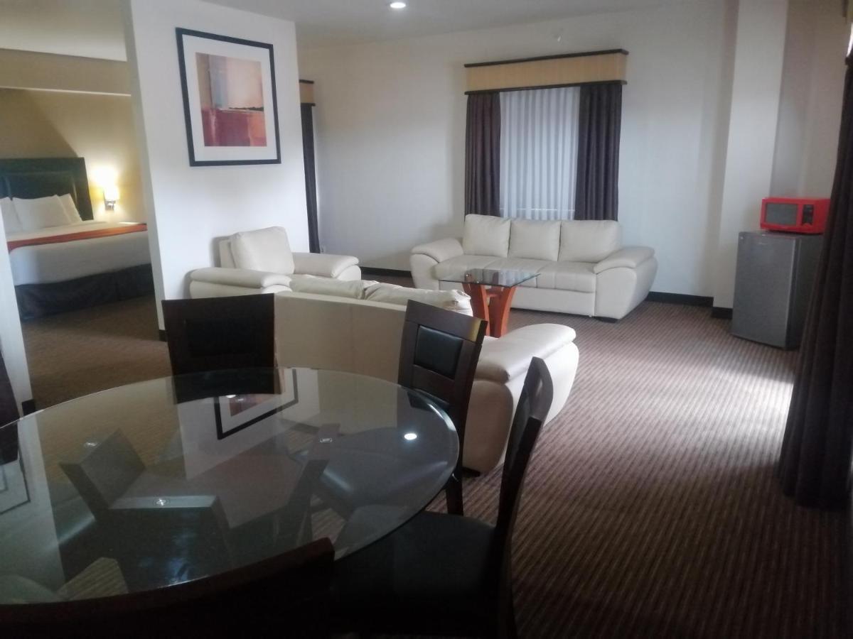 Best Western Plus La Mina Parral Екстер'єр фото