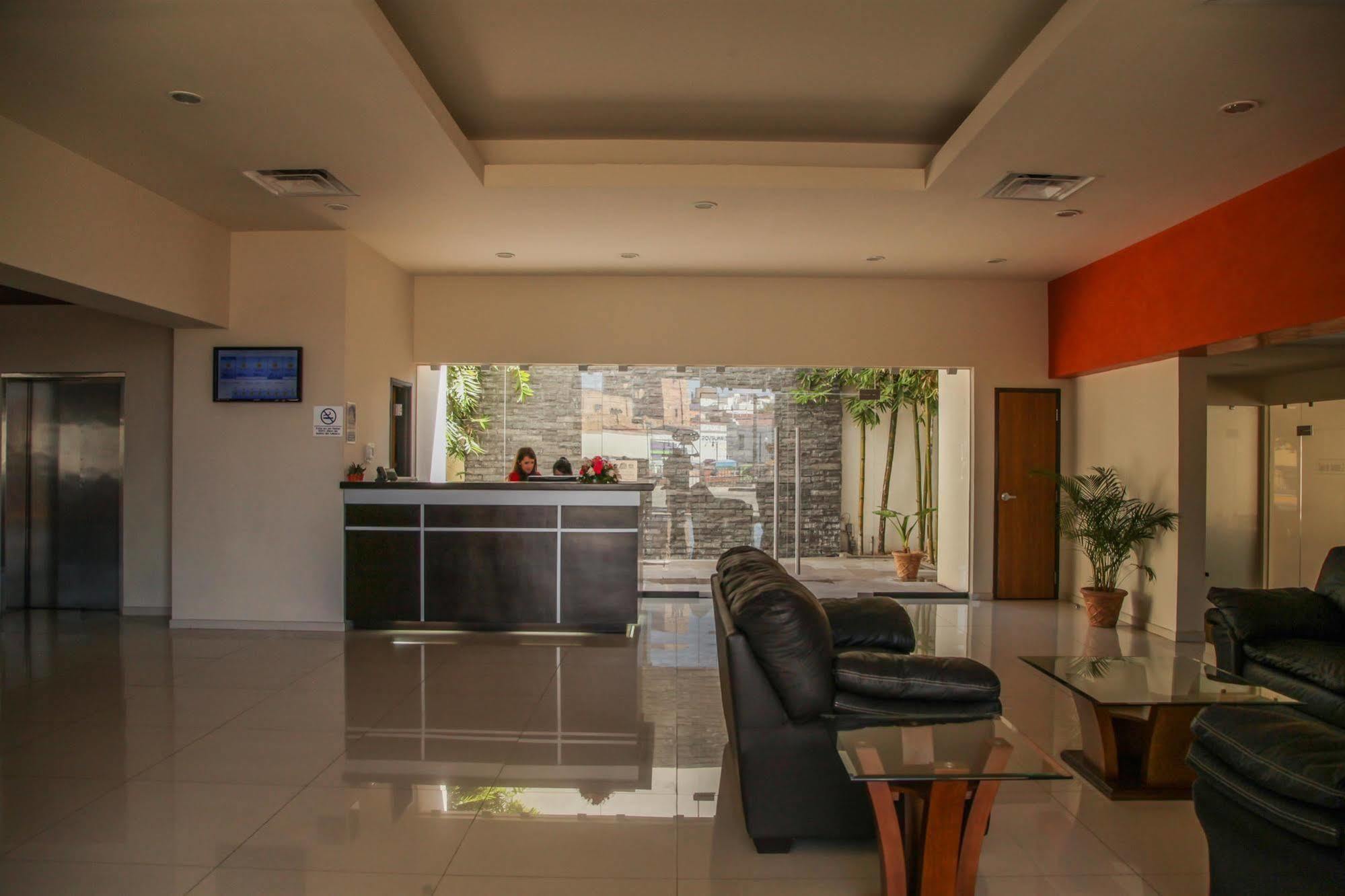Best Western Plus La Mina Parral Інтер'єр фото